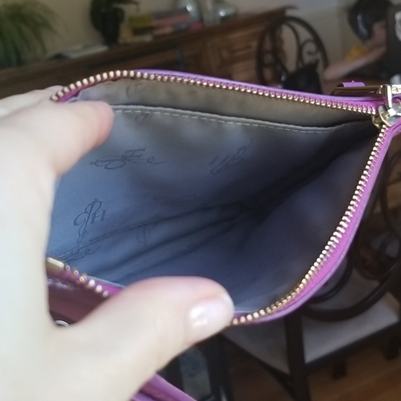 Cole Haan wristlet - Picture 4 of 7